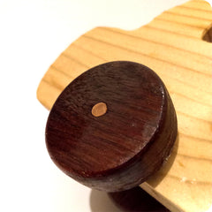 טרקטור עץ נוסע