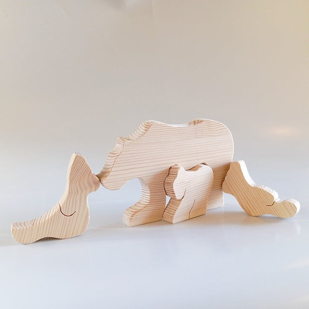 decorative "fit the parts" game - mamma bear & three cubs