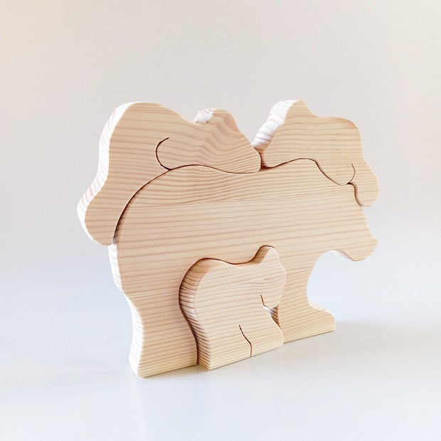 decorative "fit the parts" game - mamma bear & three cubs