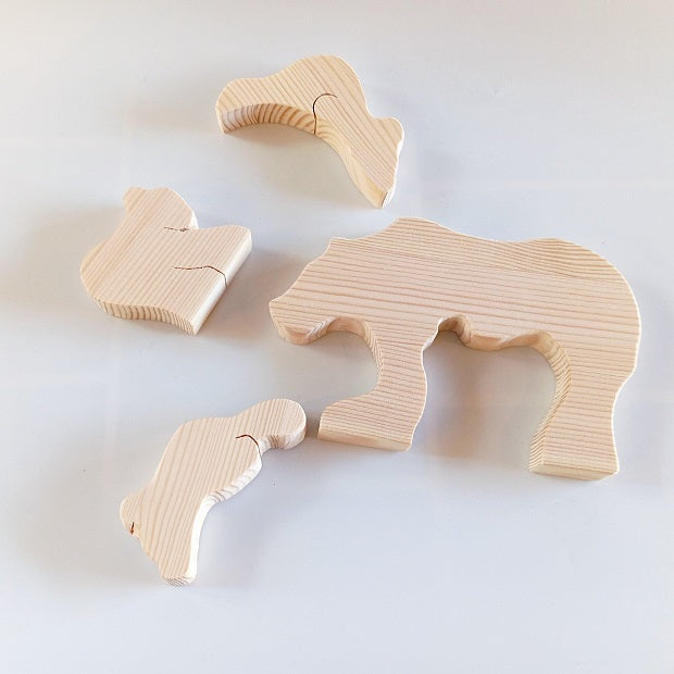 decorative "fit the parts" game - mamma bear & three cubs