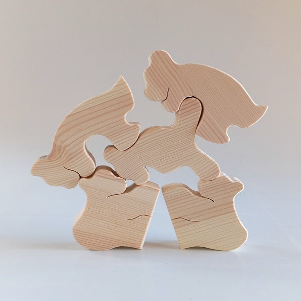 decorative "fit the parts" game - bear cubs playing