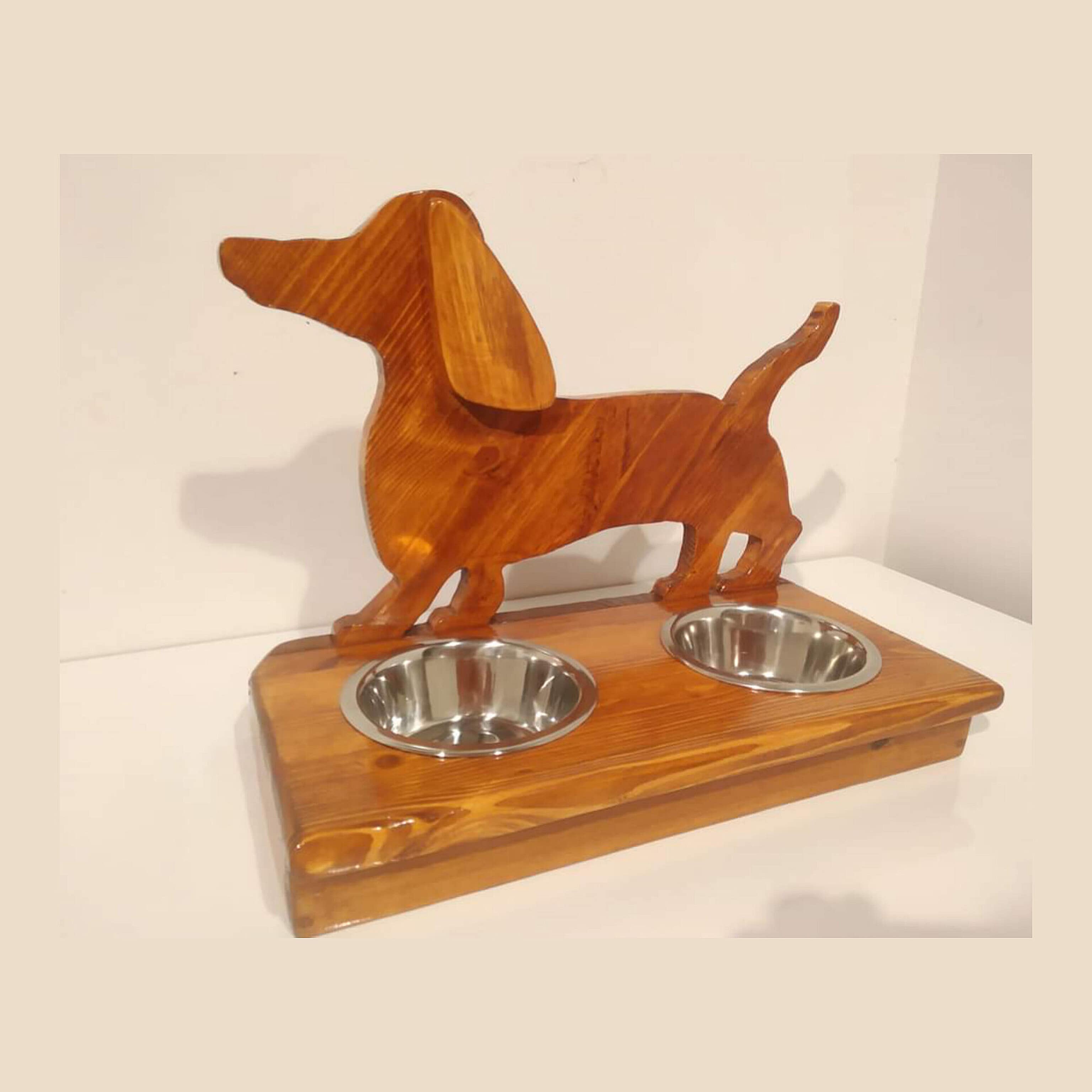 dachshund water&food stand - red cherry